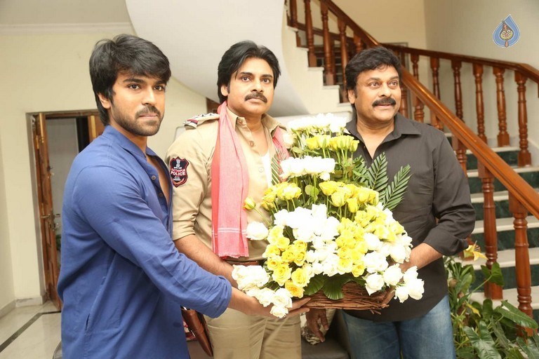 Pawan Kalyan meets Chiranjeevi - 44 / 74 photos