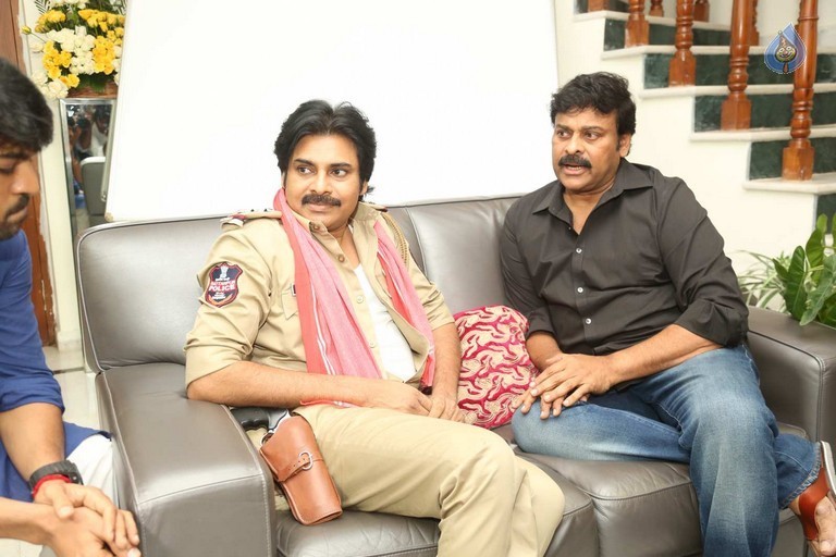 Pawan Kalyan meets Chiranjeevi - 66 / 74 photos