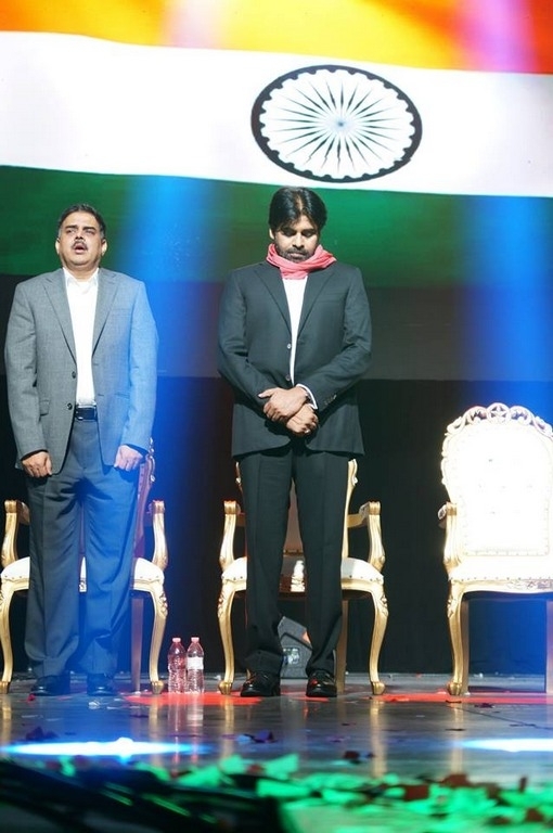 Pawan Kalyan US Pravasa Garjana Photos - 10 / 13 photos