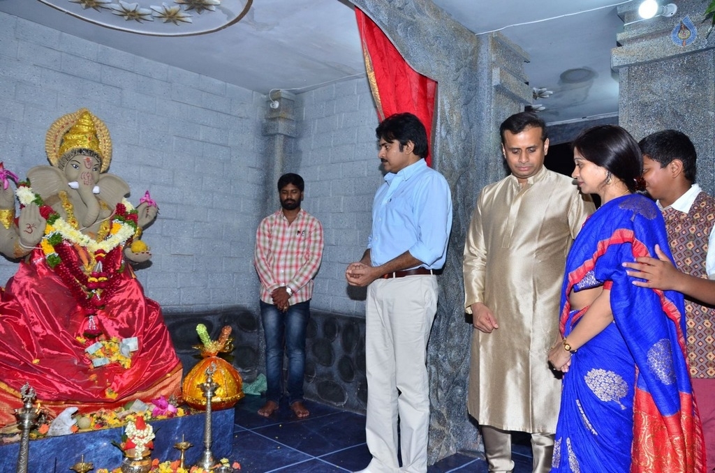 Pawan Kalyan Visits Andhra Prabha Ganapathi Pooja Photos - 31 / 41 photos