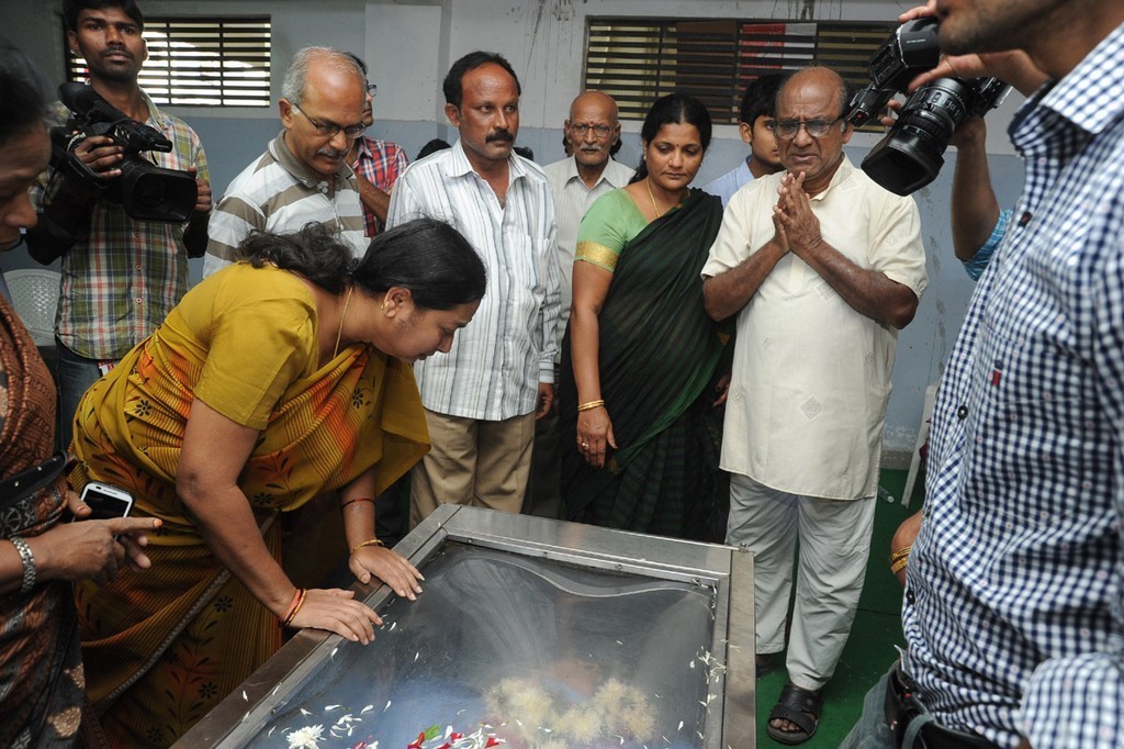 PJ Sharma Condolences Photos - 94 / 100 photos