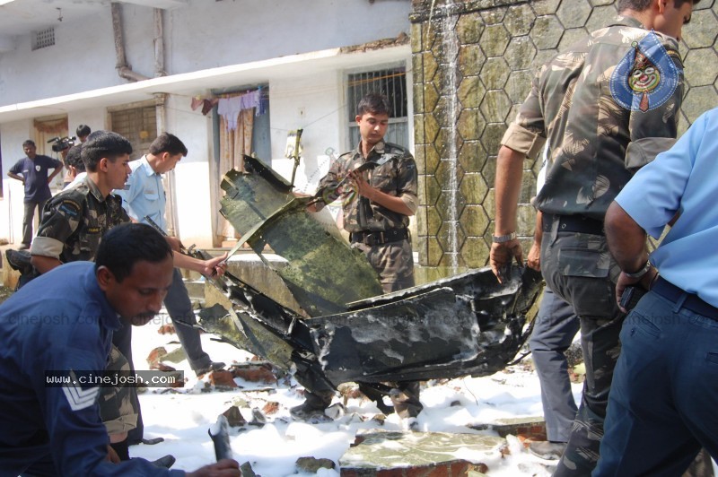 Plane Crash in Hyderabad Air Show - 8 / 47 photos