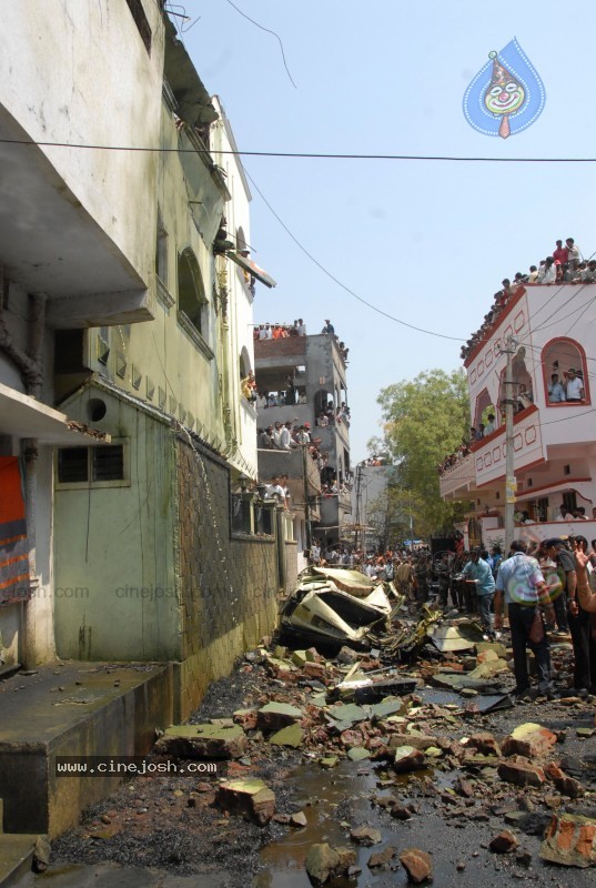 Plane Crash in Hyderabad Air Show - 23 / 47 photos