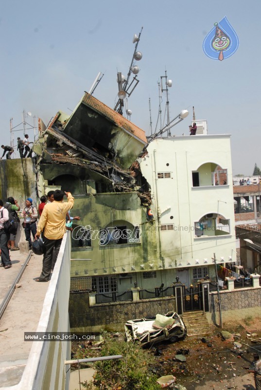 Plane Crash in Hyderabad Air Show - 33 / 47 photos