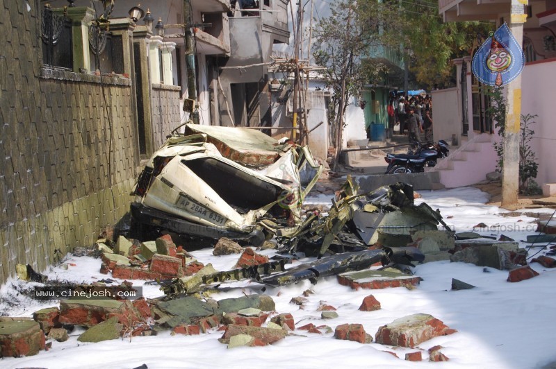 Plane Crash in Hyderabad Air Show - 38 / 47 photos