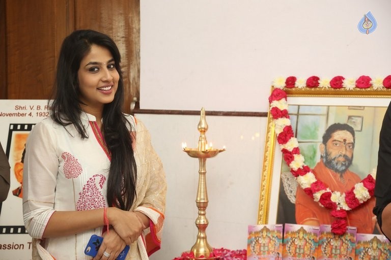 Pooja Sankeerthanalu Album Launch - 15 / 100 photos