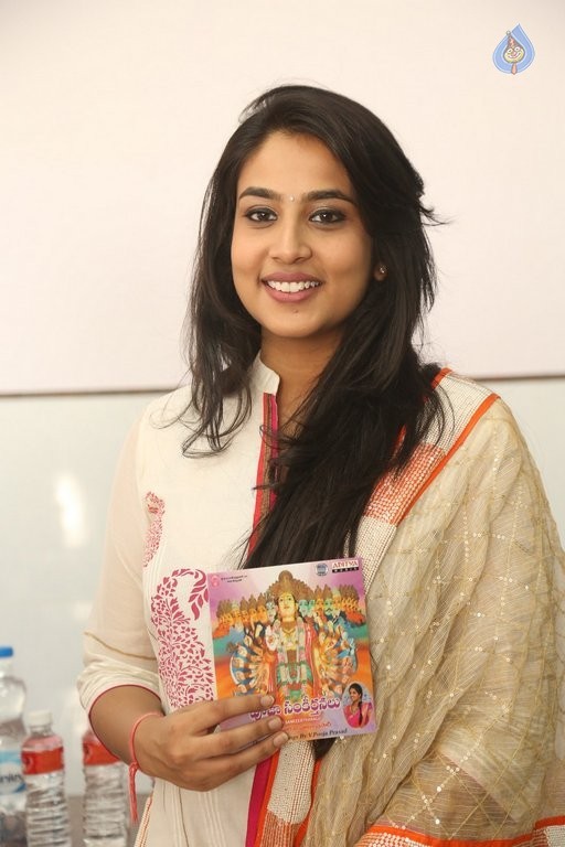 Pooja Sankeerthanalu Album Launch - 71 / 100 photos