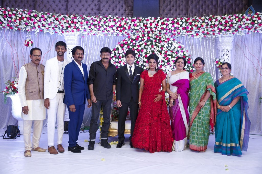 Prabhu Teju and Varsha Wedding Reception Photos - 30 / 58 photos