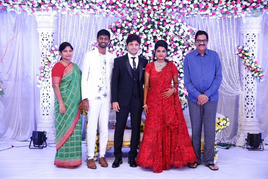 Prabhu Teju and Varsha Wedding Reception Photos - 51 / 58 photos