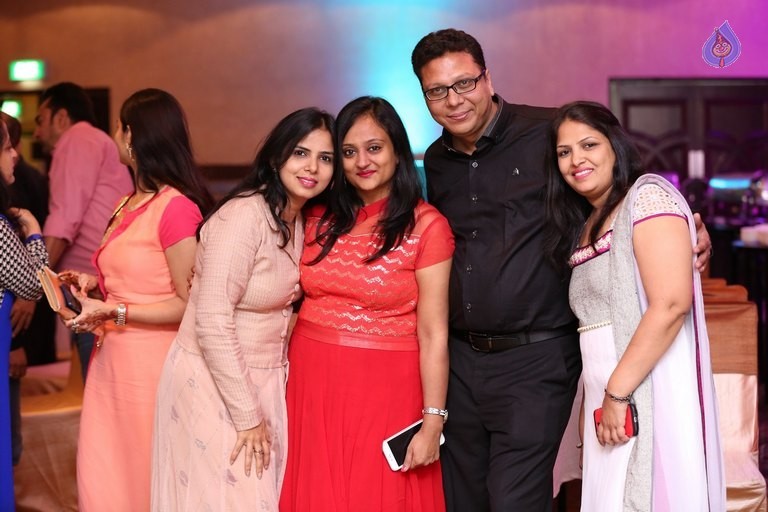 Pradeep and Radha Wedding Anniversary - 90 / 105 photos