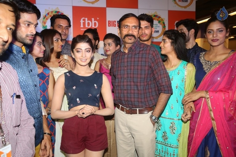 Pranita Subhash Launches FBB Dasara Collection - 38 / 42 photos
