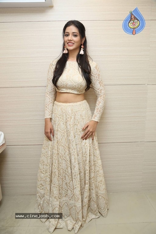 Priyanka Jawalkar Inaugurates Be You Salon - 11 / 30 photos