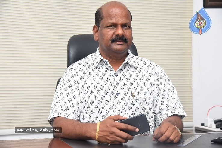 Producer Malkapuram Shivakumar Interview Photos - 4 / 12 photos