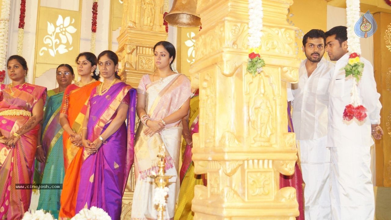 Producer SR Prabhu & Deepthi Wedding Photos - 16 / 19 photos