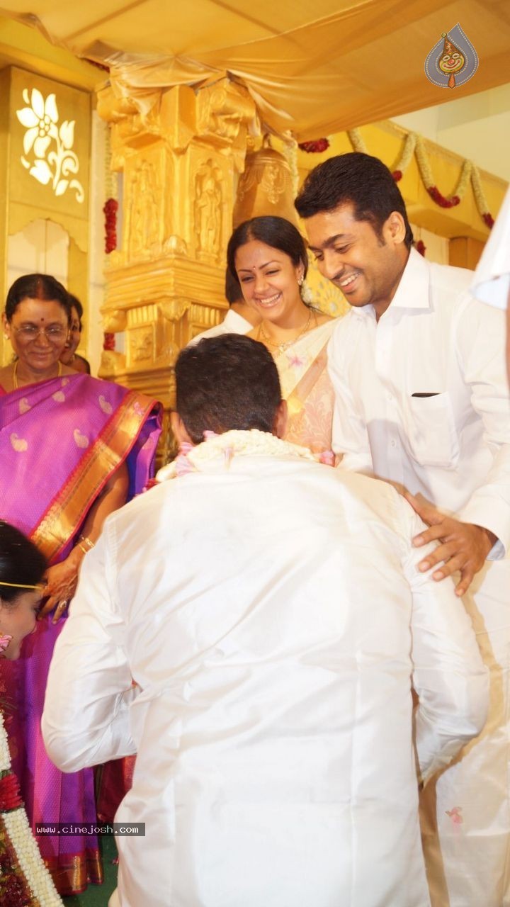 Producer SR Prabhu & Deepthi Wedding Photos - 19 / 19 photos