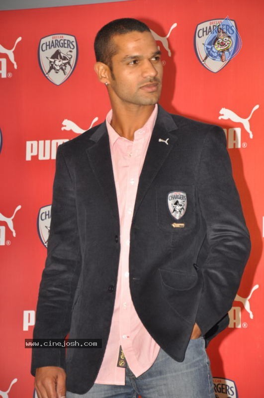 Puma Unveils Deccan Chargers Team Jersy and Fanwear - 18 / 79 photos