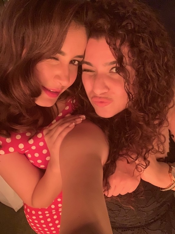 Raashi Khanna Birthday Celebrations - 2 / 27 photos