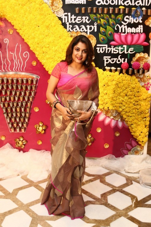 Radhika Sarathkumar Daughter Rayane Sangeet Photos - 23 / 24 photos