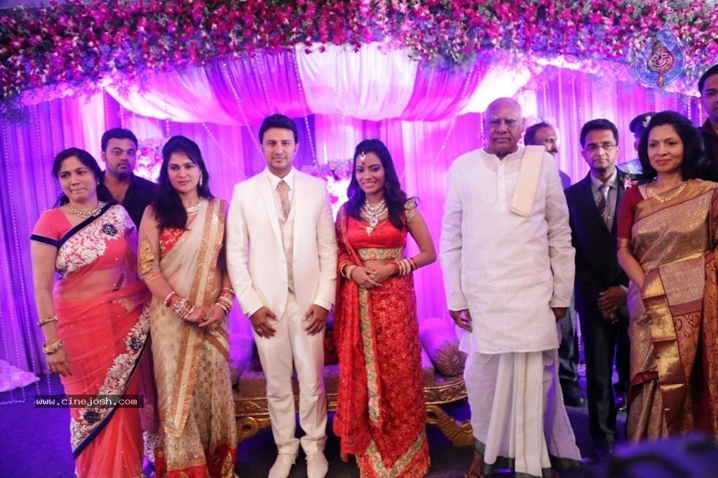 Raja and Amritha Marriage Reception Photos - 67 / 78 photos
