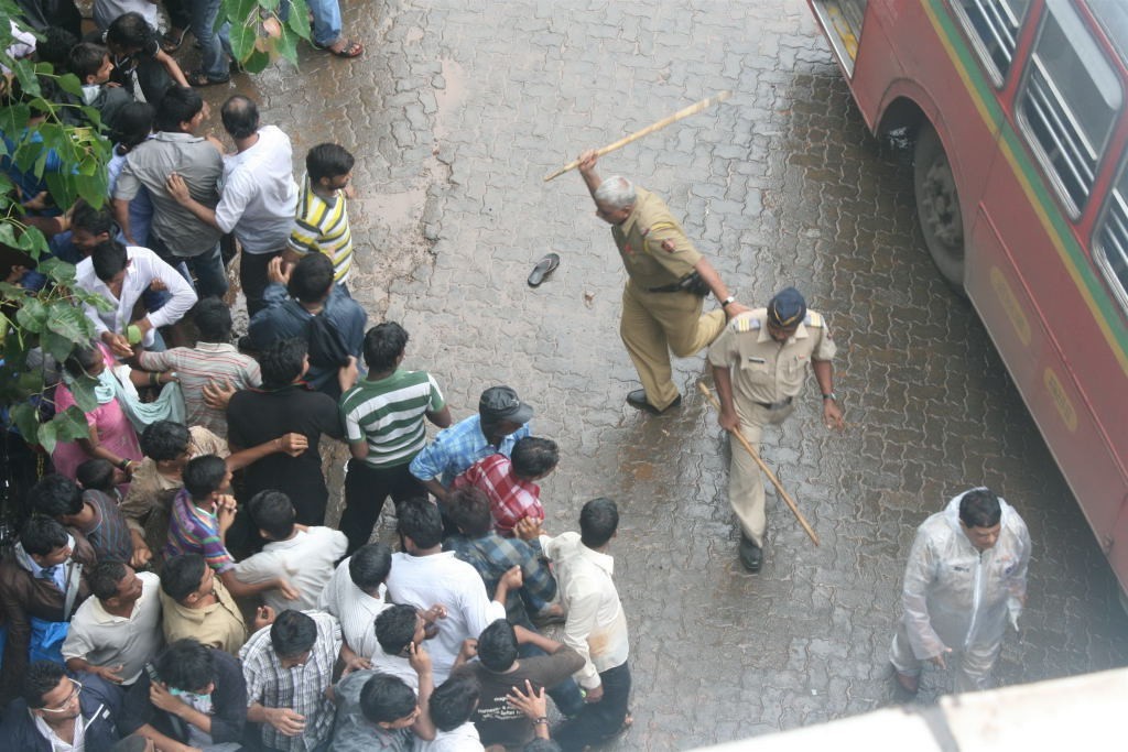 Rajesh Khanna Final Journey - 46 / 47 photos