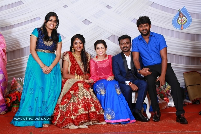 Rajkumar Periasamy And Jaswini Wedding Reception Photos - 11 / 14 photos