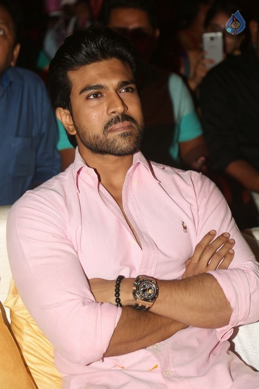 Ram Charan at Malla Reddy Engineering College - 20 / 62 photos