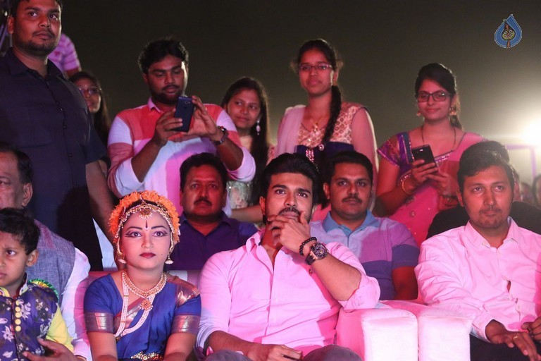 Ram Charan at Malla Reddy Engineering College - 45 / 62 photos
