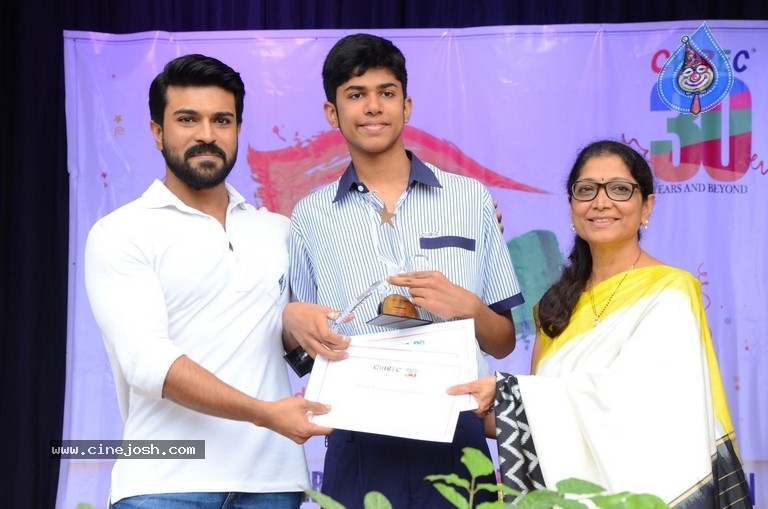 Ram Charan Celebrates Independence Day In Chirec School - 36 / 60 photos