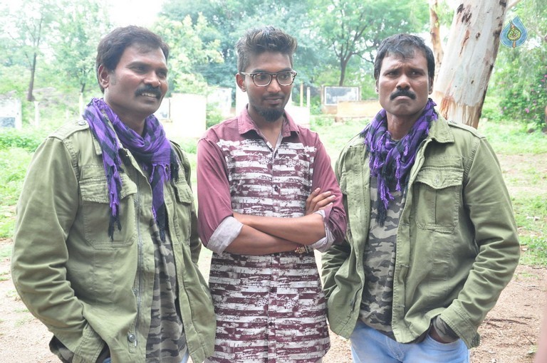 Ram Laxman Donates 1 Lakh for Sphoorthi Jyothi Foundation - 2 / 41 photos