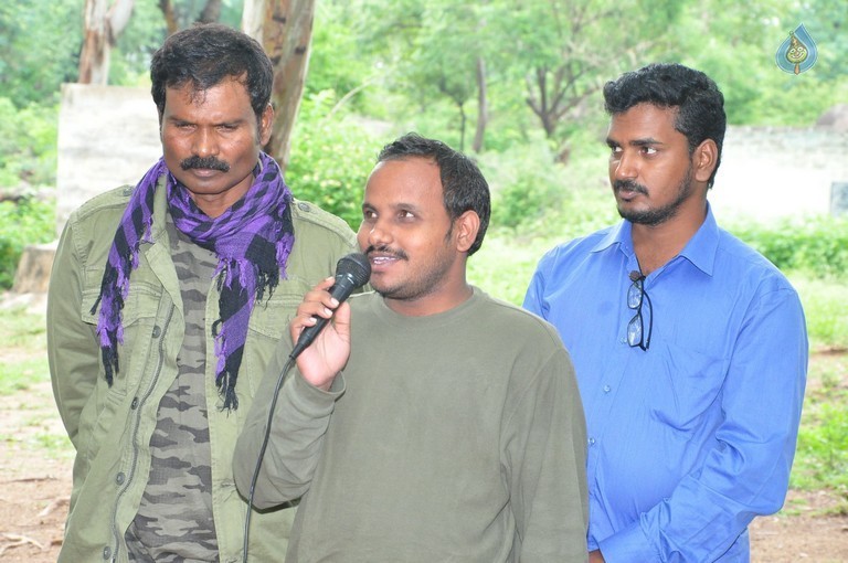 Ram Laxman Donates 1 Lakh for Sphoorthi Jyothi Foundation - 13 / 41 photos