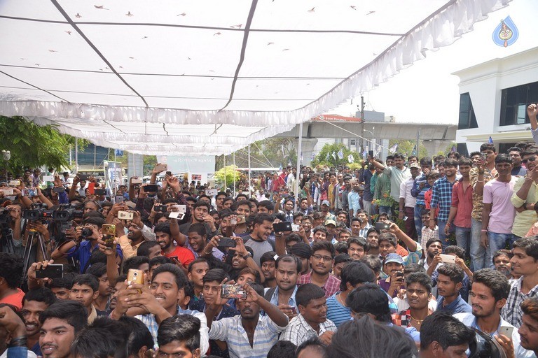 Ramcharan Birthday Celebrations at Chiranjeevi Blood Bank - 3 / 42 photos