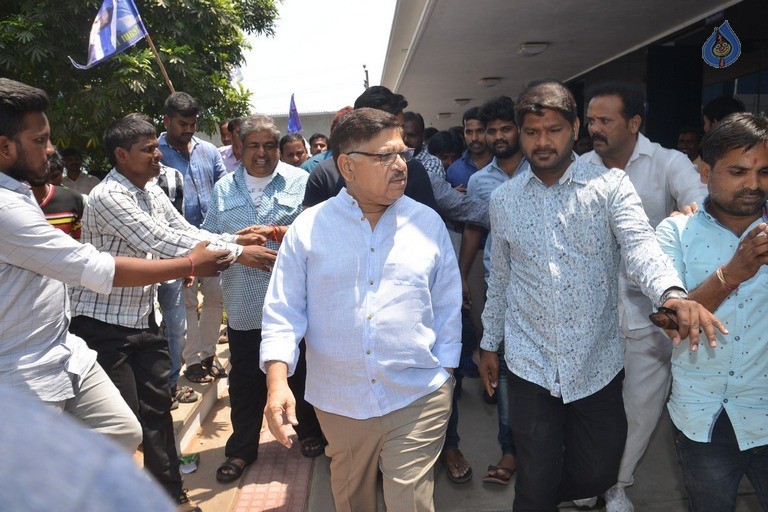 Ramcharan Birthday Celebrations at Chiranjeevi Blood Bank - 8 / 42 photos