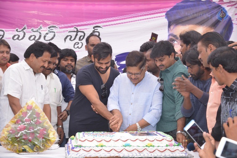 Ramcharan Birthday Celebrations at Chiranjeevi Blood Bank - 15 / 42 photos