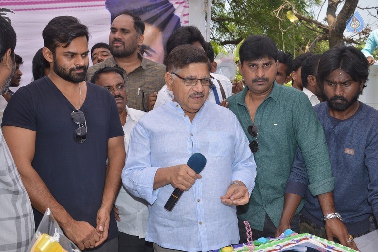 Ramcharan Birthday Celebrations at Chiranjeevi Blood Bank - 23 / 42 photos