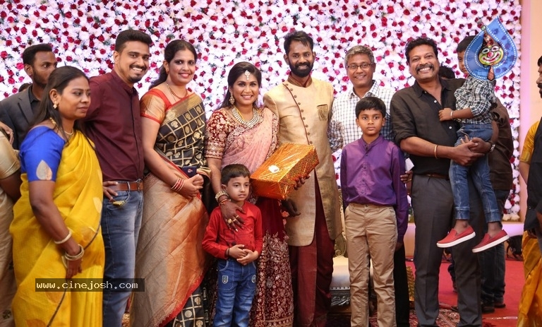 Ramesh Thilak And Navalakshmi Reception Photos - 20 / 32 photos