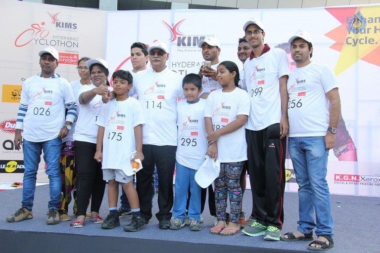 Rana Flags of Hyderabad Cyclothon - 2 / 10 photos