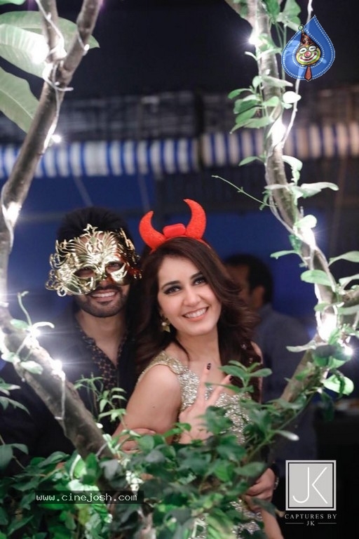 Rashi Khanna Birthday Celebrations - 24 / 42 photos
