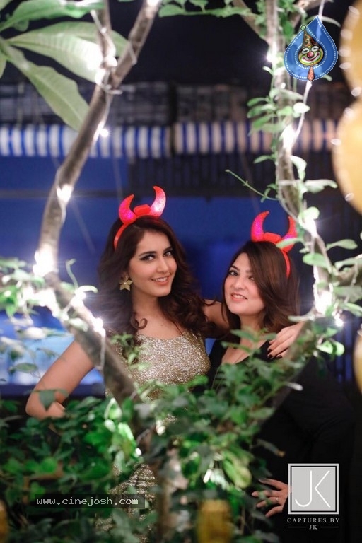Rashi Khanna Birthday Celebrations - 42 / 42 photos