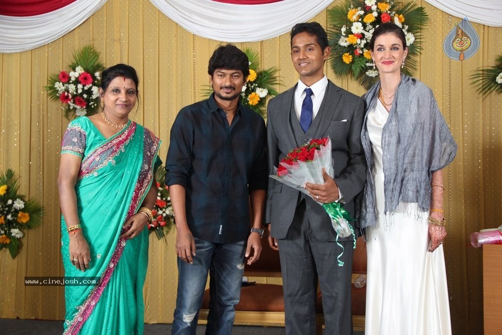 Reporter Anupama Subramanian Son Wedding Reception  - 56 / 107 photos