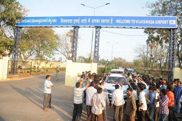 RGV at Vijayawada - 29 / 39 photos