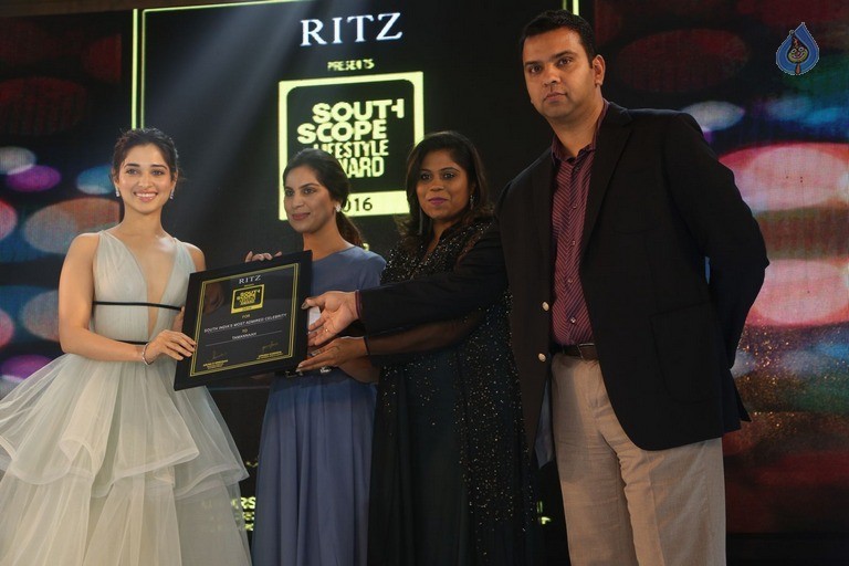 Ritz South Scope Lifestyle Award 2016 Event Photos - 30 / 125 photos