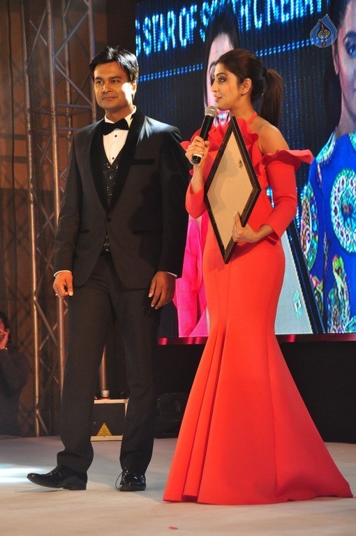 Ritz South Scope Lifestyle Award 2016 Event Photos - 70 / 125 photos