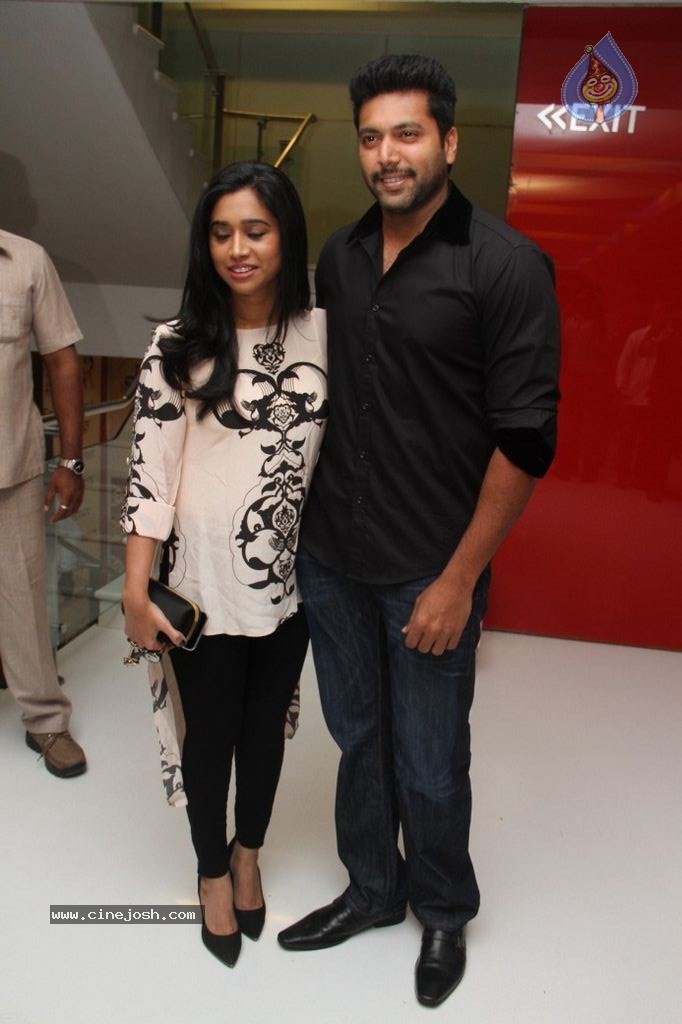 Romeo Juliet Tamil Movie Premiere Show - 11 / 50 photos