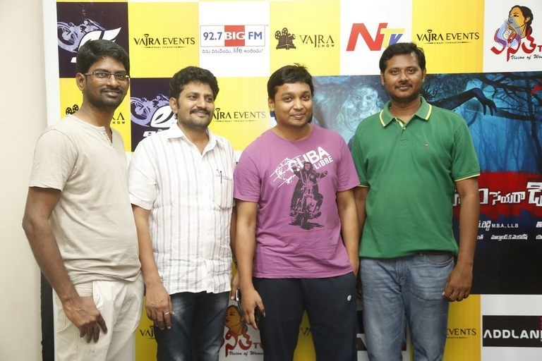 Sahasam Seyara Dimbhaka Premiere Show Photos - 22 / 30 photos
