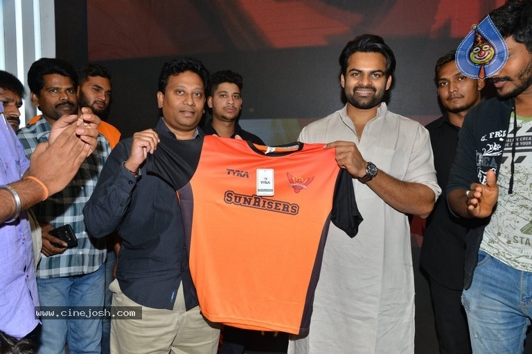 Sai Dharam Tej Launches Sunrisers Hyderabad T Shirt  - 12 / 34 photos