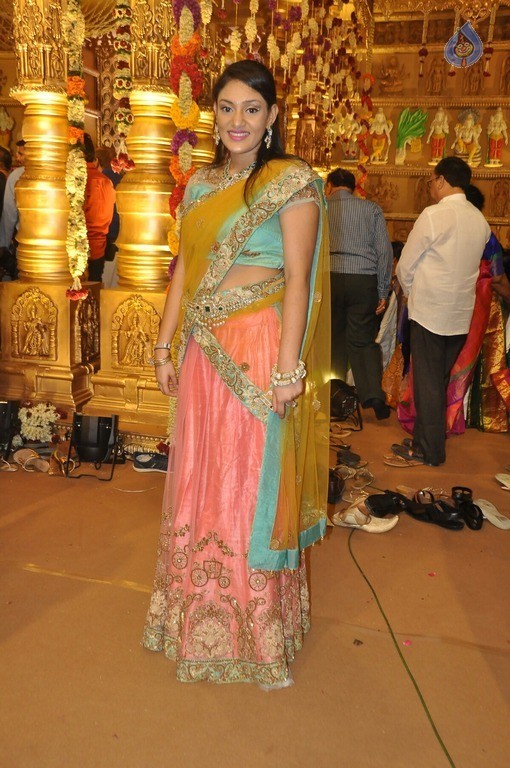 Sai Rajesh and Divya Wedding Photos - 27 / 82 photos