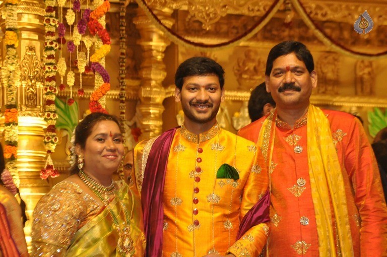 Sai Rajesh and Divya Wedding Photos - 36 / 82 photos