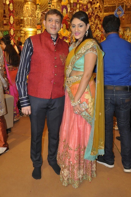 Sai Rajesh and Divya Wedding Photos - 64 / 82 photos