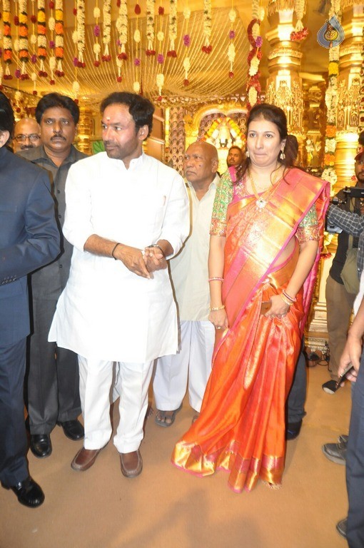 Sai Rajesh and Divya Wedding Photos - 67 / 82 photos