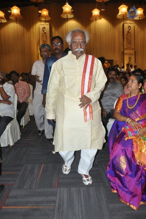 Sai Rajesh and Divya Wedding Photos - 68 / 82 photos